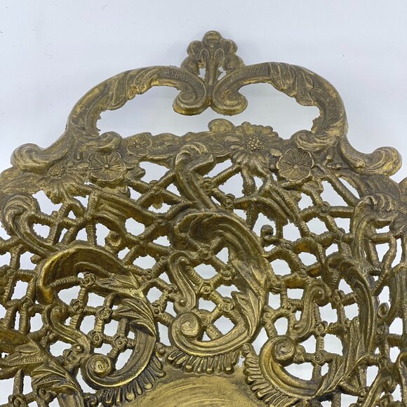vintage ornate brass filigree basket with dual handles - Picture 4 of 6